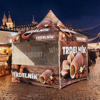 Hotový stan ihned k odběru určený pro prodej trdelníku 😍 Zazářete s námi na vánočních trzích 🎄#vanocnitrhy #trdelnik...